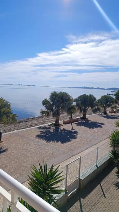 Floor Beachhouse, Beautiful Sea View, On The Beach! *